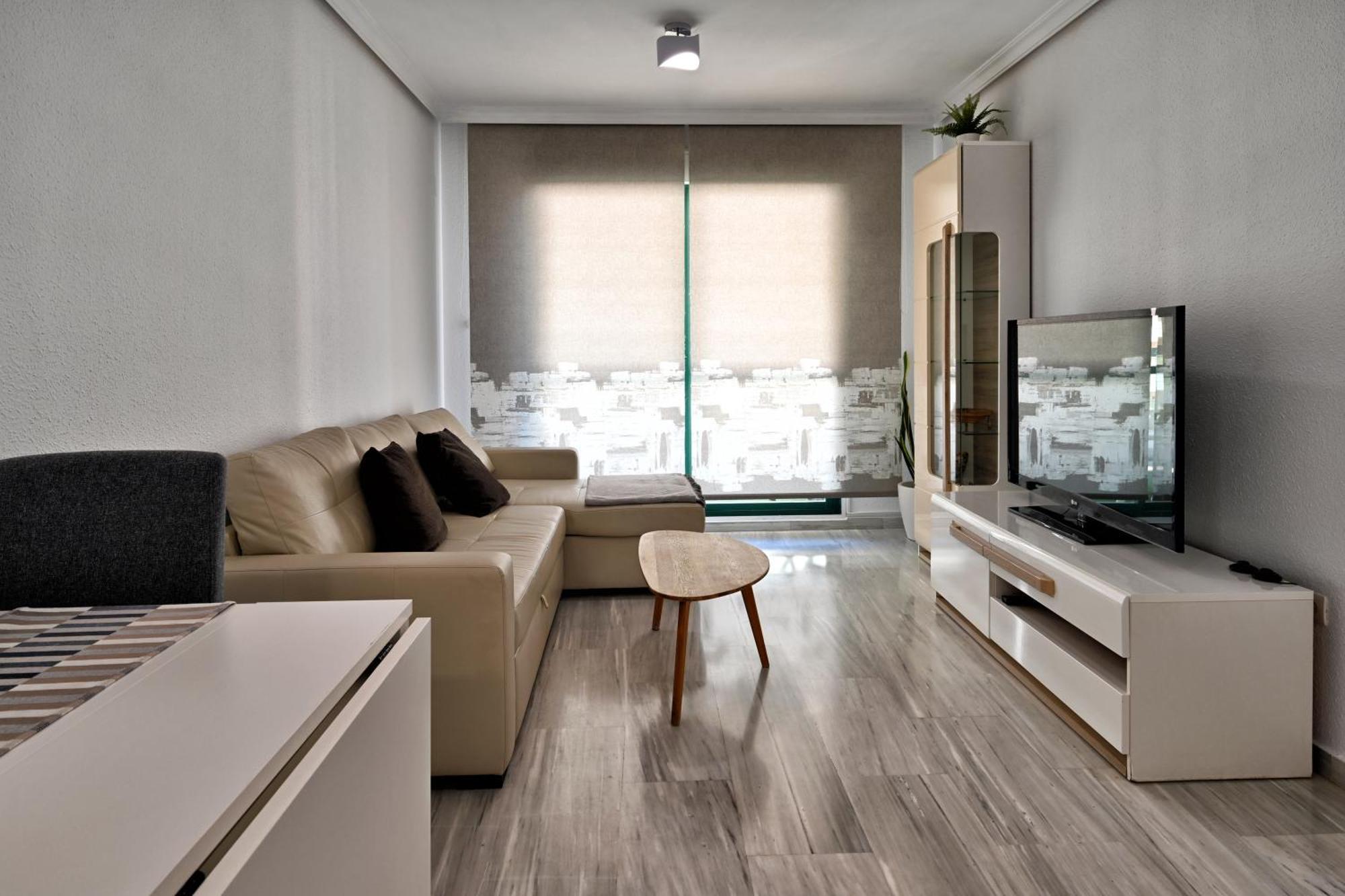 Love Rent4 Malaga Playa Del Bajondillo Торремолинос Экстерьер фото